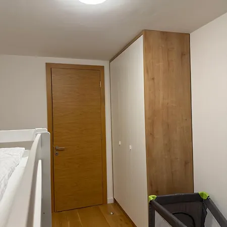 アパート River Walk Sarajevo-ilidza サラエヴォ